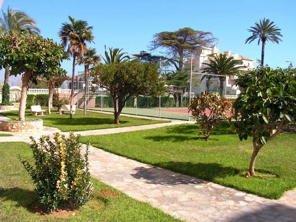 شقة Golden Park دينايا المظهر الخارجي الصورة